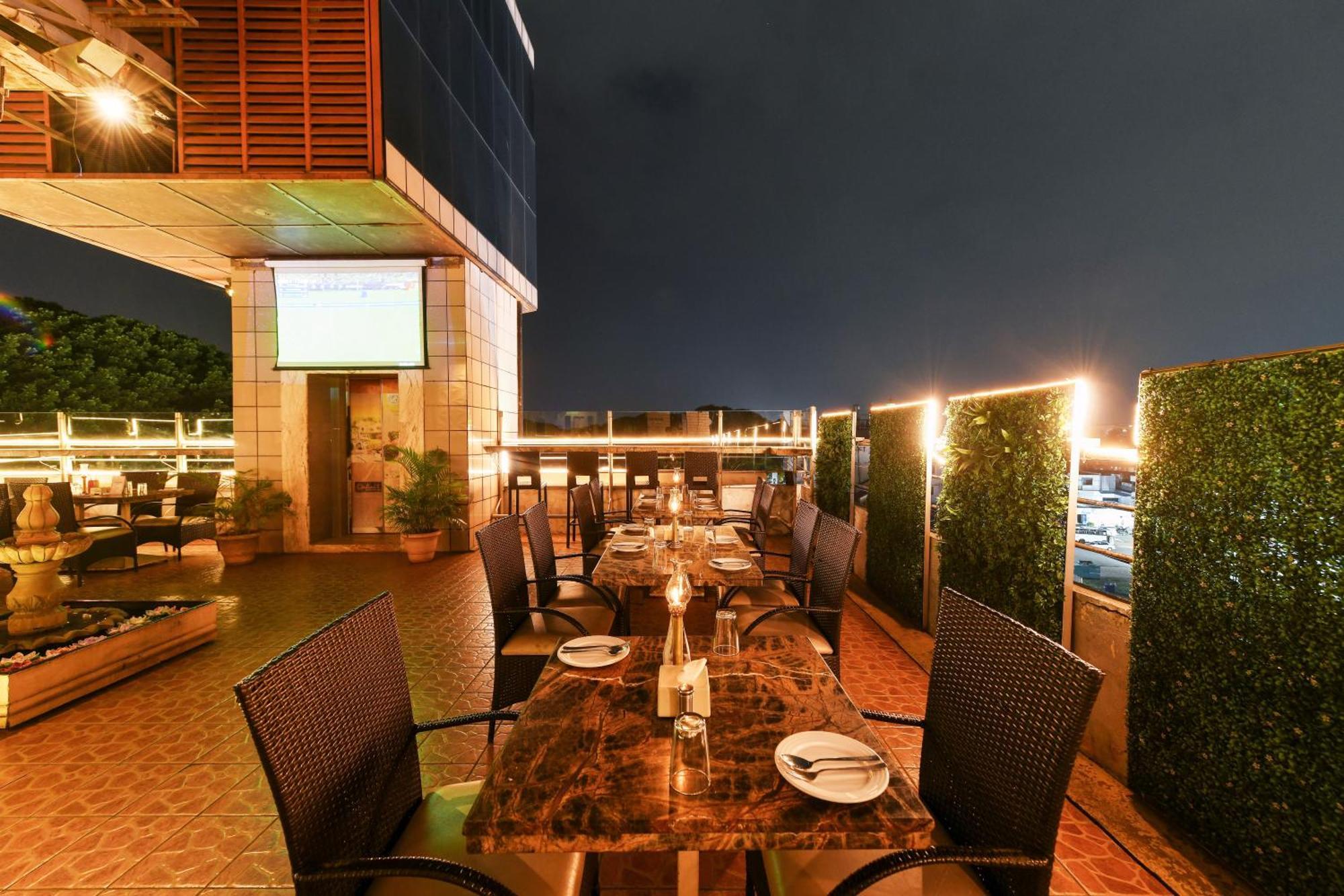 Hotel Roopa Mysore Exterior foto