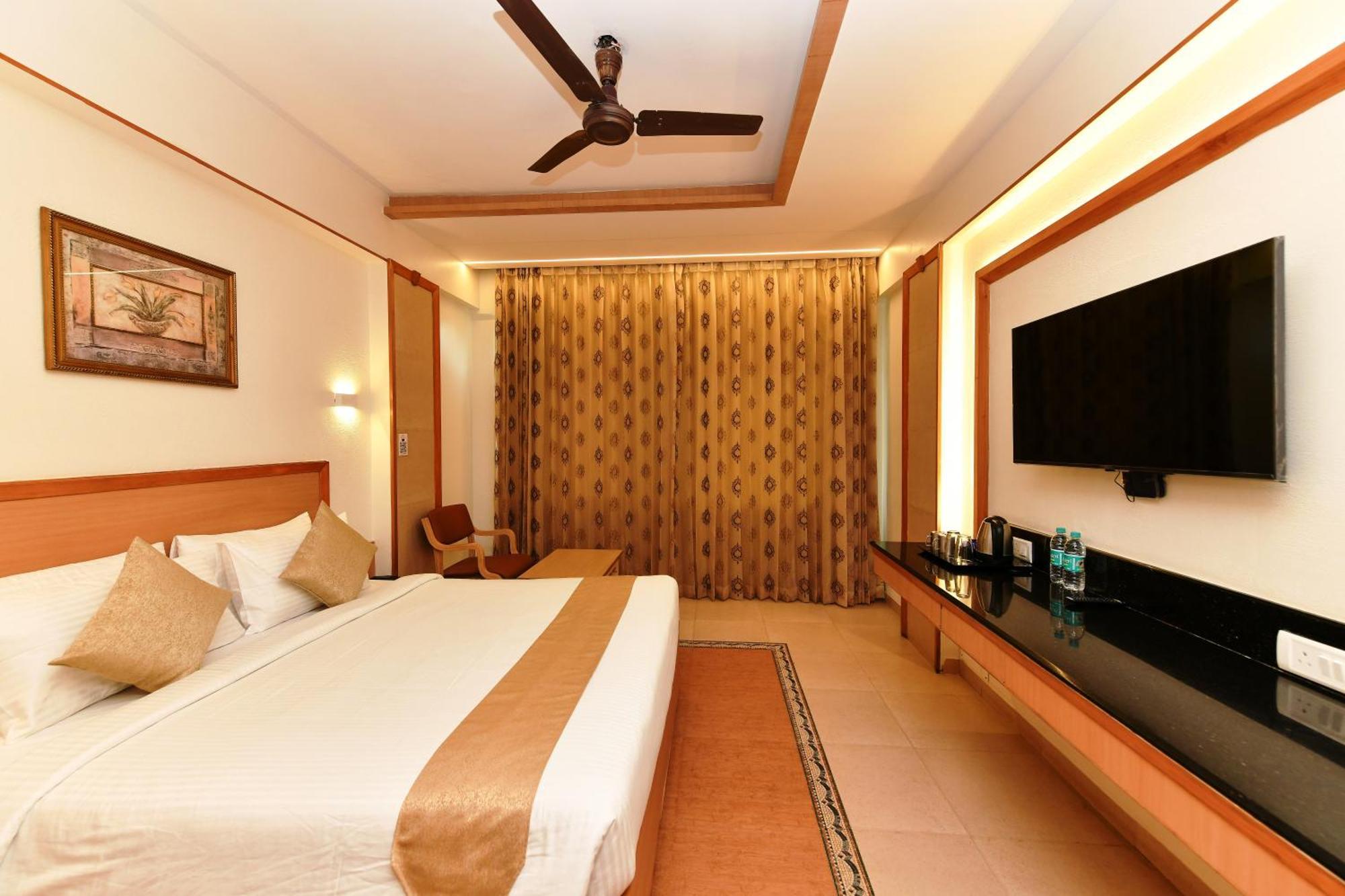Hotel Roopa Mysore Exterior foto